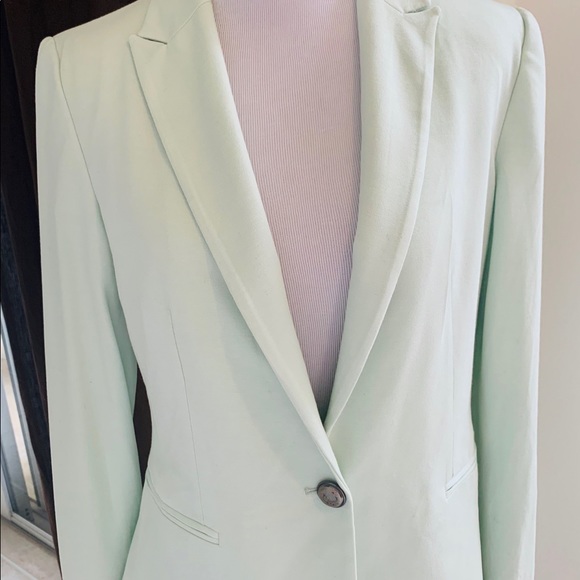 Zara Jackets & Blazers - ZARA PISTACHIO BLAZER